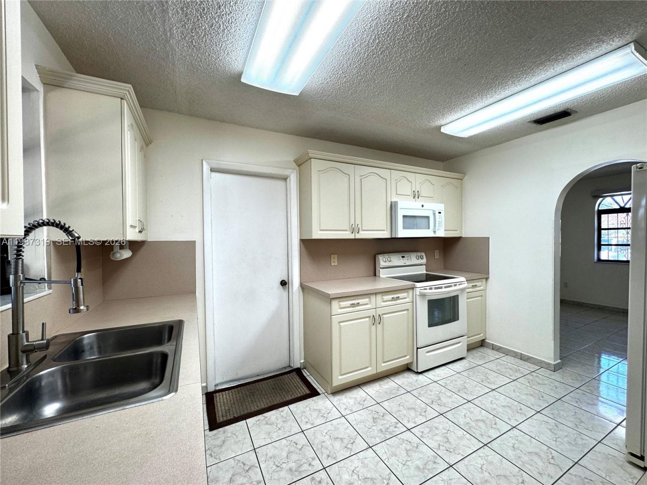 2835 SW 108th Pl, Miami, FL 33165 Photo