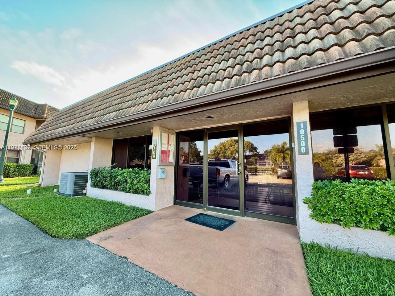 10616 NW 10th St, Unit 104, Pembroke Pines, FL 33026 Photo