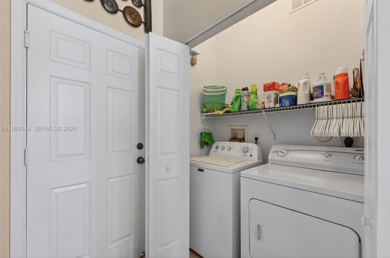 661 NW 21st Ave , Pompano Beach, FL 33069 Photo