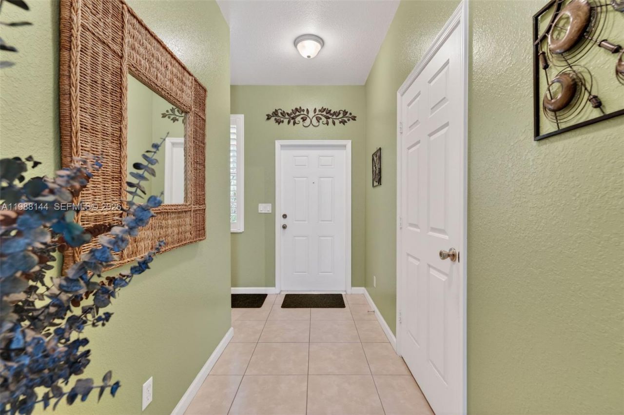 661 NW 21st Ave , Pompano Beach, FL 33069 Photo