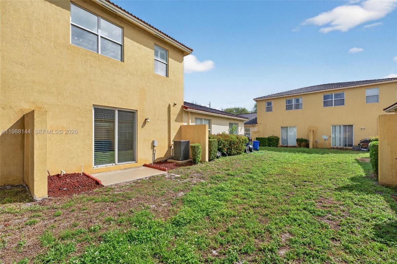 661 NW 21st Ave , Pompano Beach, FL 33069 Photo