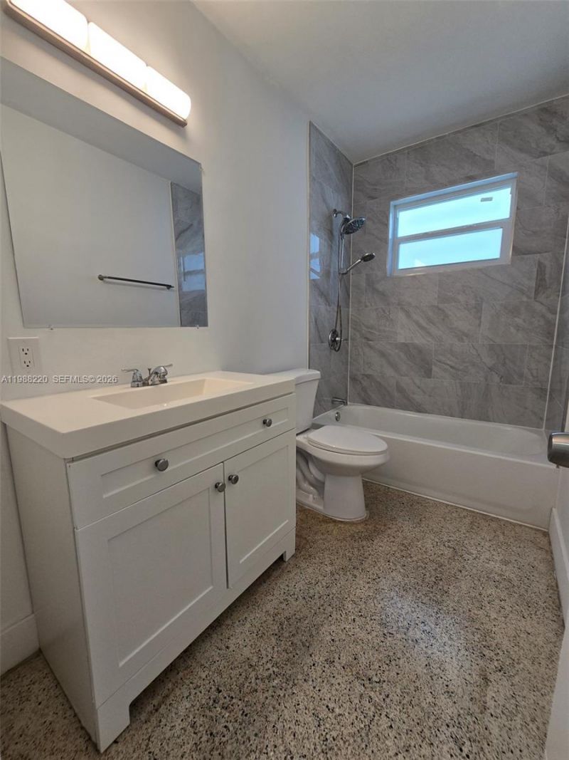 3245 SW 88th Ct , Miami, FL 33165 Photo