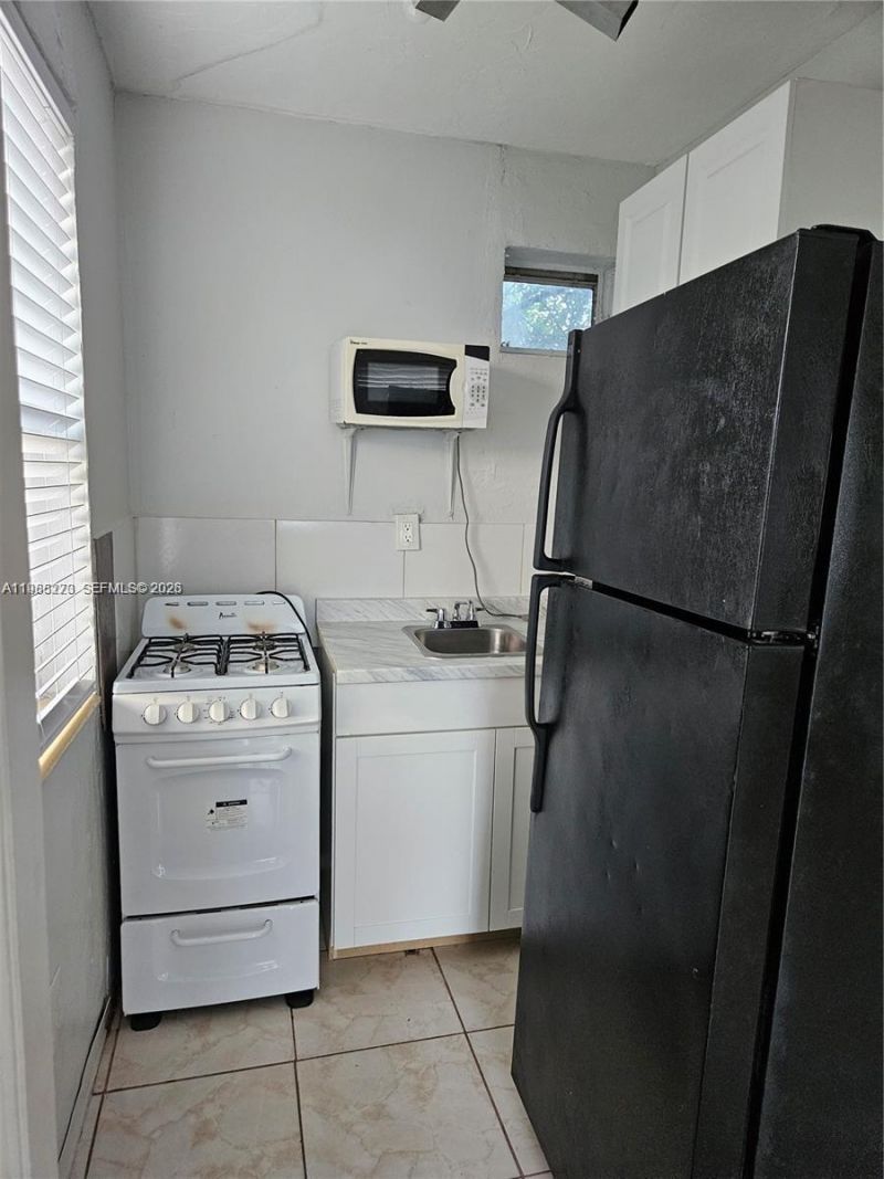 1437 NE 110th Ter , Unit 4, Miami, FL 33161 Photo