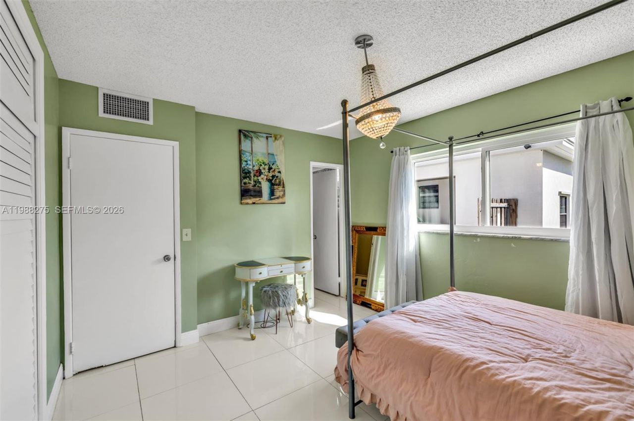 1400 S 19th Ave , Unit 1, Hollywood, FL 33020 Photo