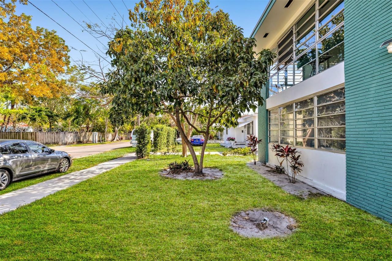 1400 S 19th Ave , Unit 1, Hollywood, FL 33020 Photo