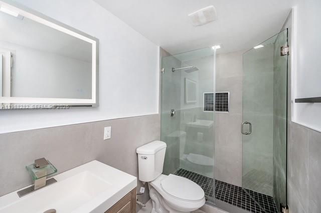 9760 SW 184th St, Unit 6D, Cutler Bay, FL 33157 Photo