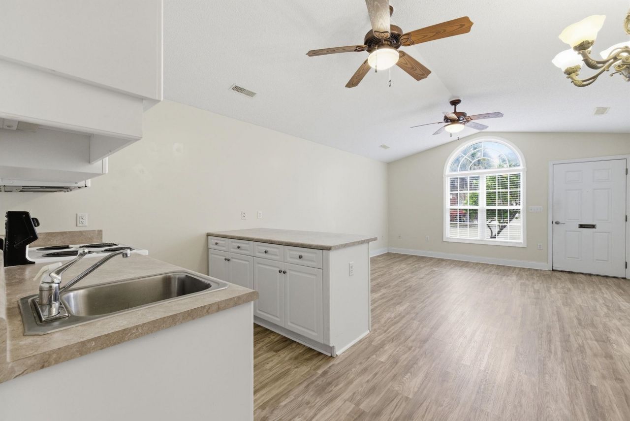 11949 Grandhaven Dr. Photo 22