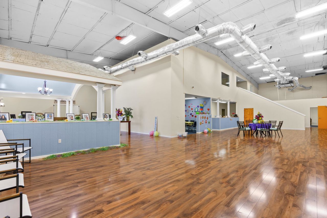 69 Jessamine Ave. Photo 17