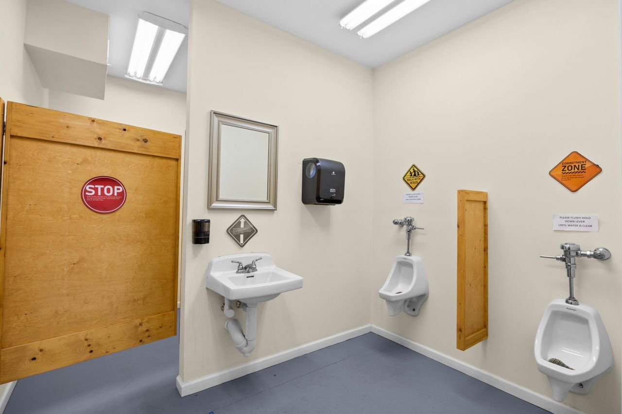 69 Jessamine Ave. Photo 24