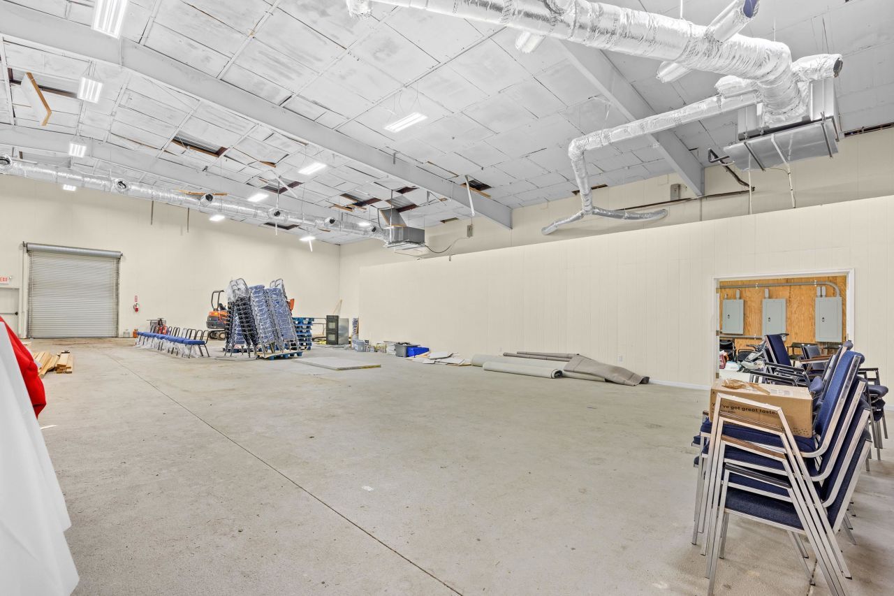 69 Jessamine Ave. Photo 6