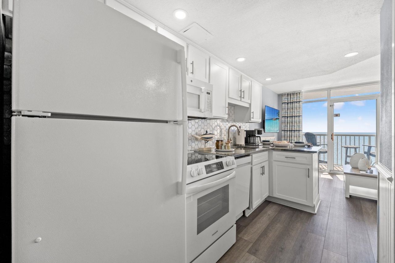 158 Seawatch Dr. Photo 11