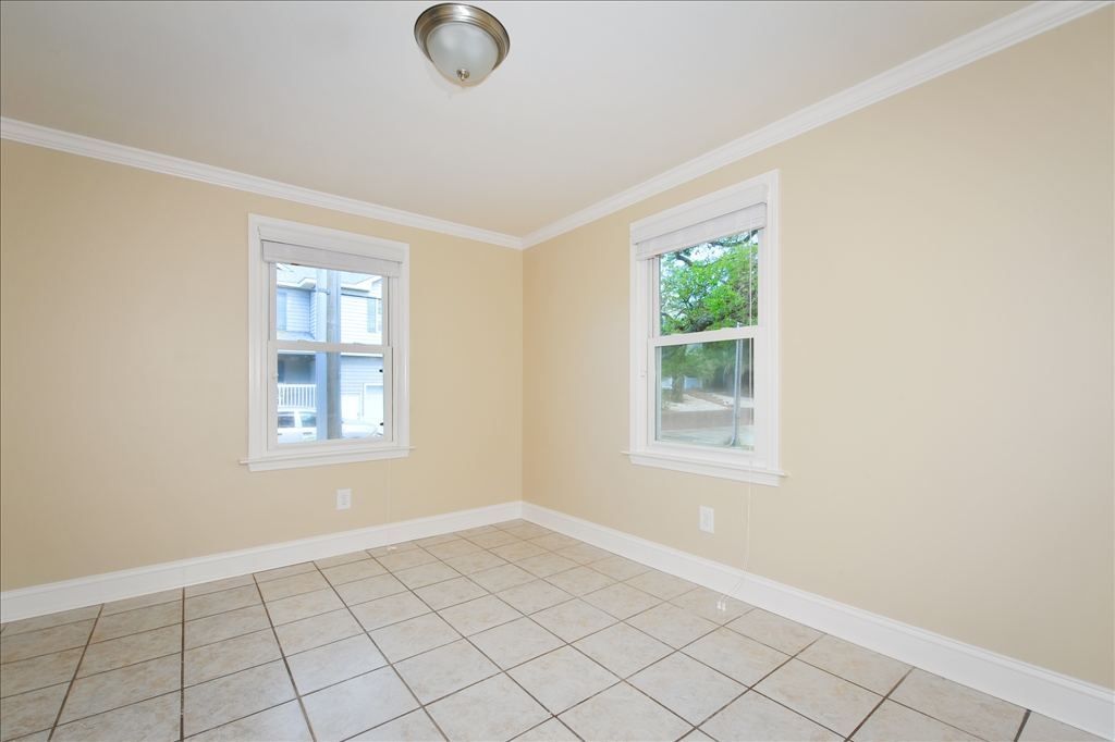 4206 S Seaview Dr.  Photo 5