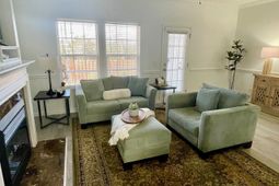 1698 Low Country Pl. photo 4