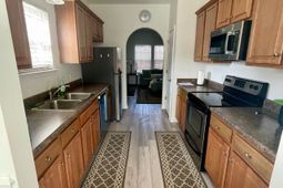 1698 Low Country Pl. photo 4