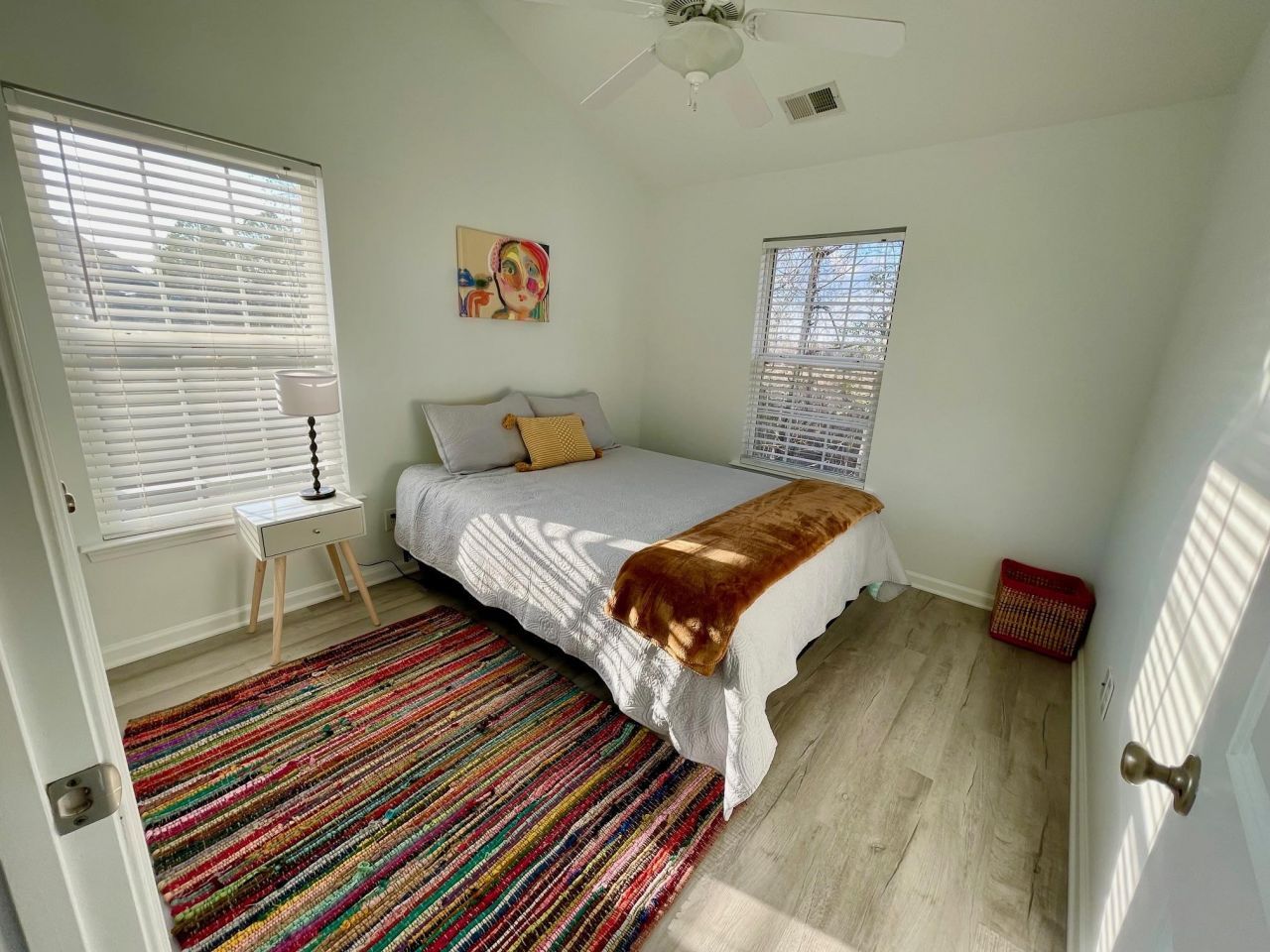 1698 Low Country Pl. Photo 5