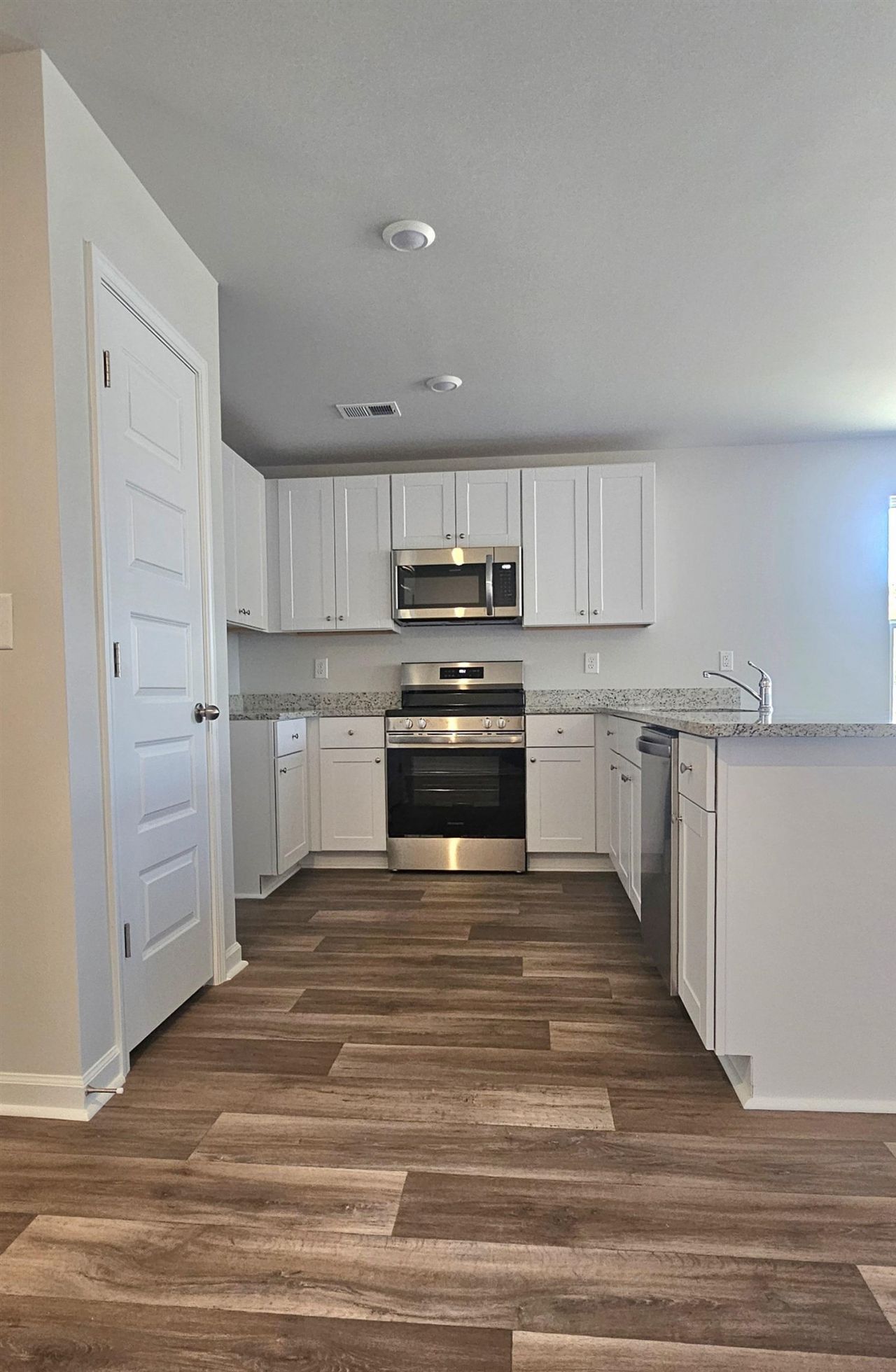 337 Sweet Vernal St Photo 4