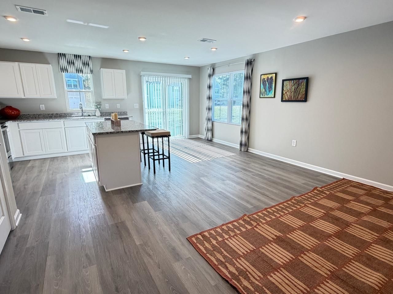 132 Villa Grande St. Photo 14