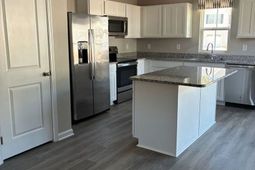 132 Villa Grande St. photo 4