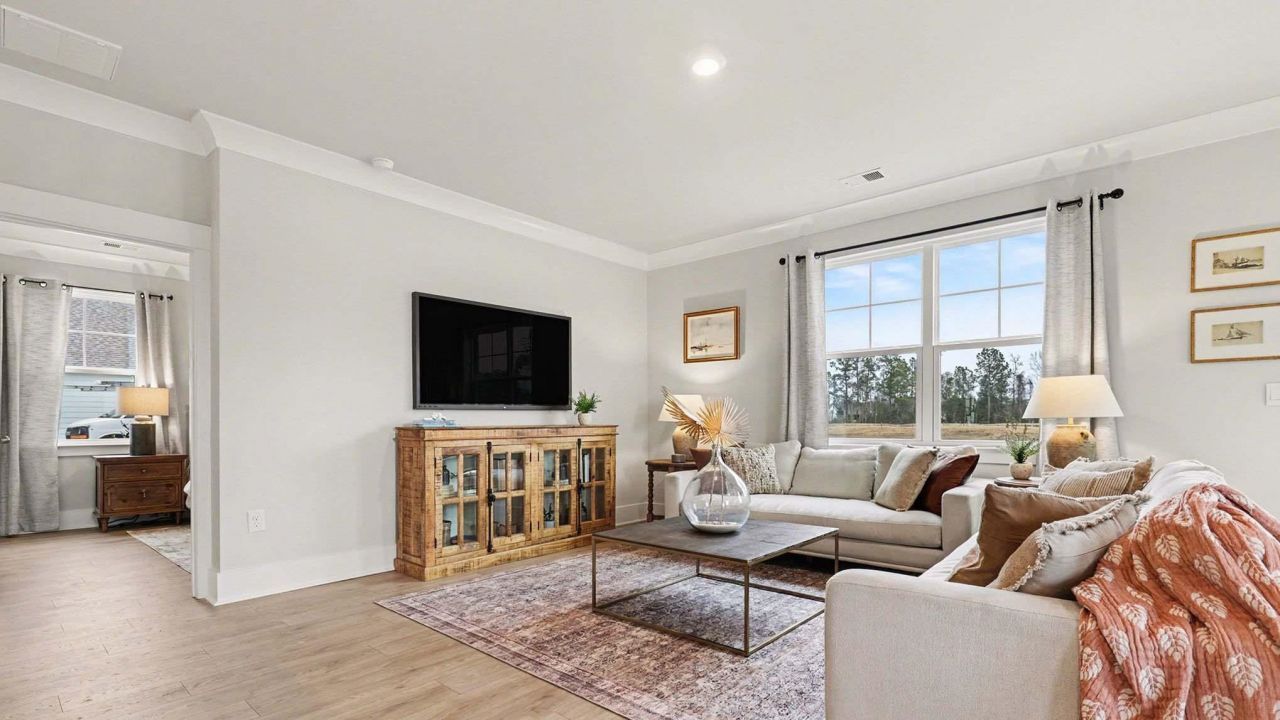 2634 Hudson Trail Photo 4