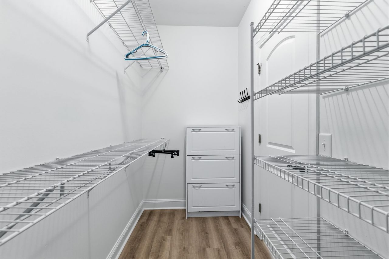 204 Chamberlin Dr. Photo 14