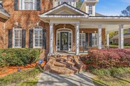 204 Chamberlin Dr. photo 4