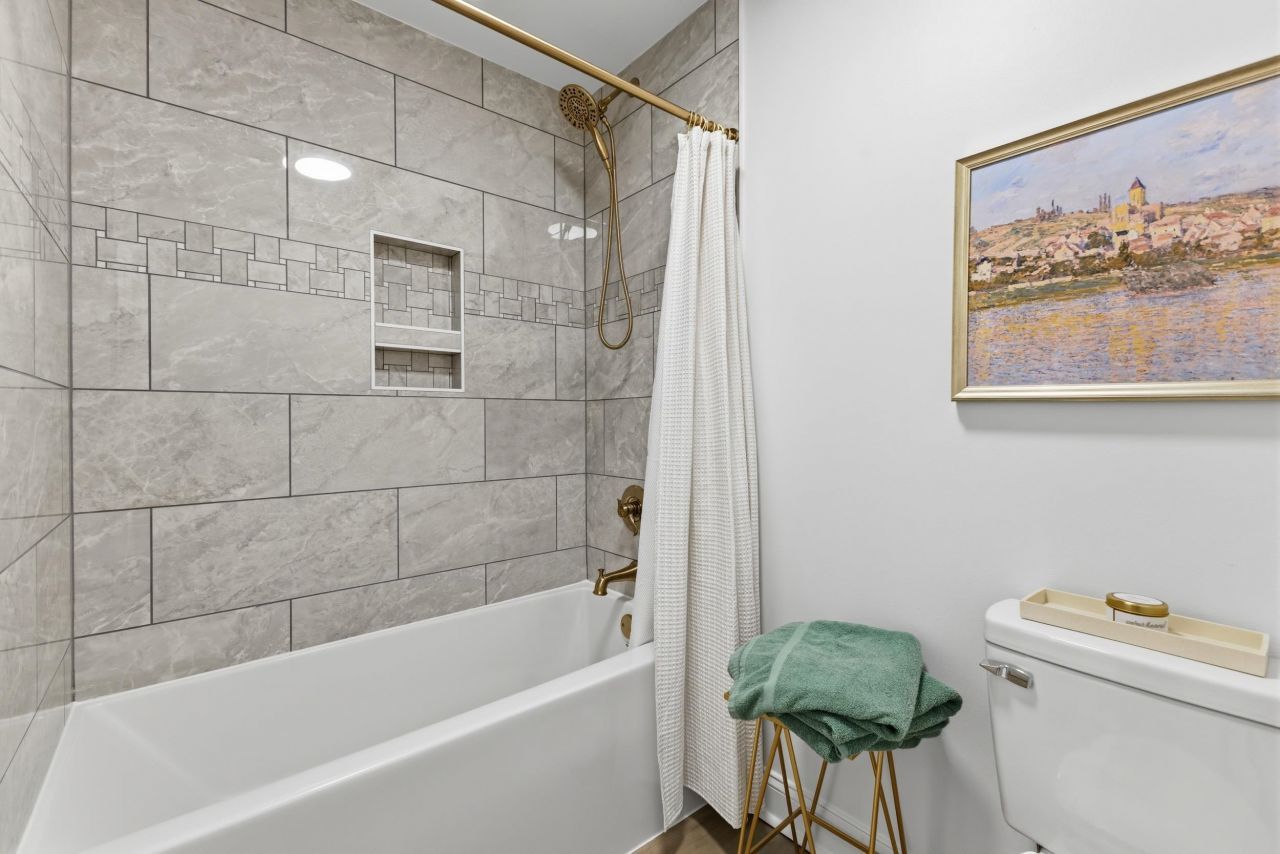 204 Chamberlin Dr. Photo 32