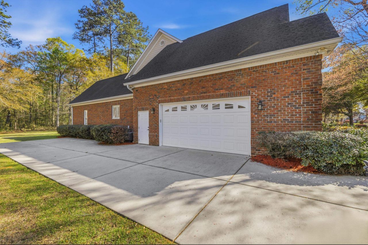 204 Chamberlin Dr. Photo 43