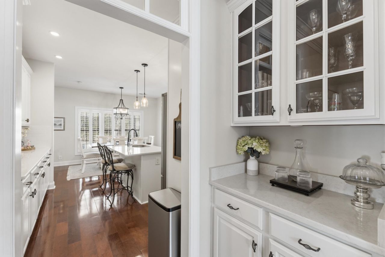 204 Chamberlin Dr. Photo 7