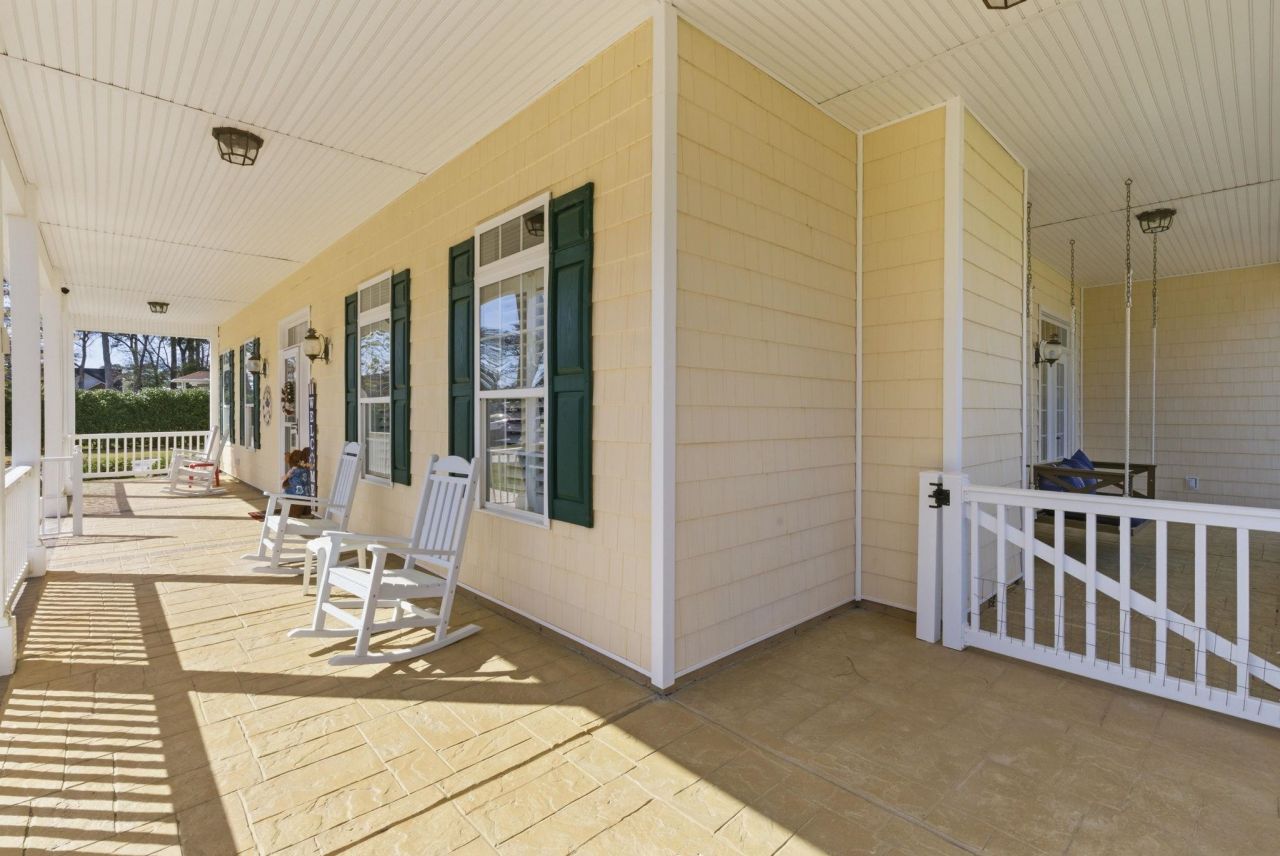 4241 Graystone Blvd. Photo 12