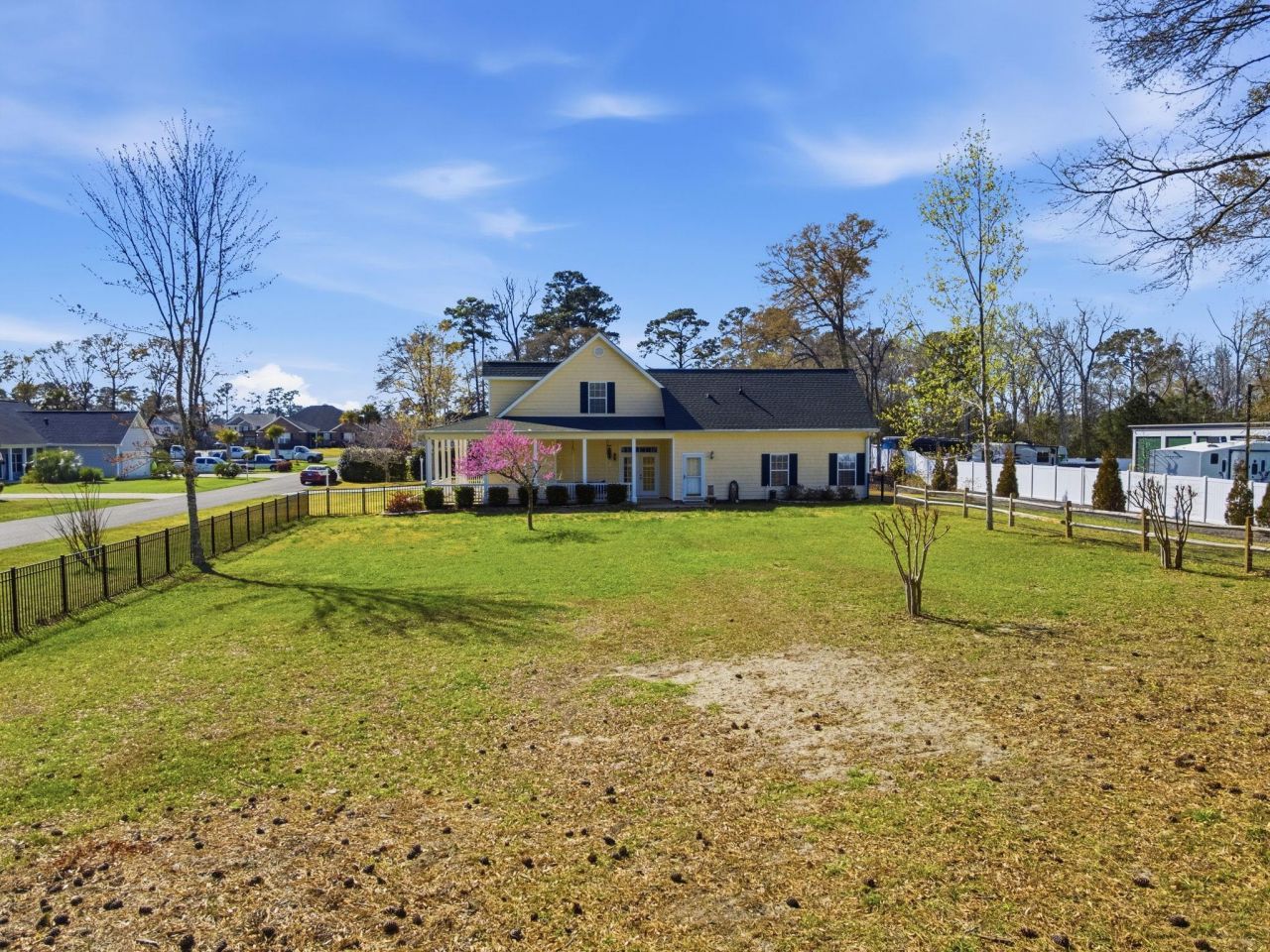 4241 Graystone Blvd. Photo 21