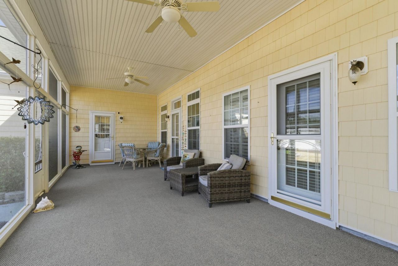 4241 Graystone Blvd. Photo 25