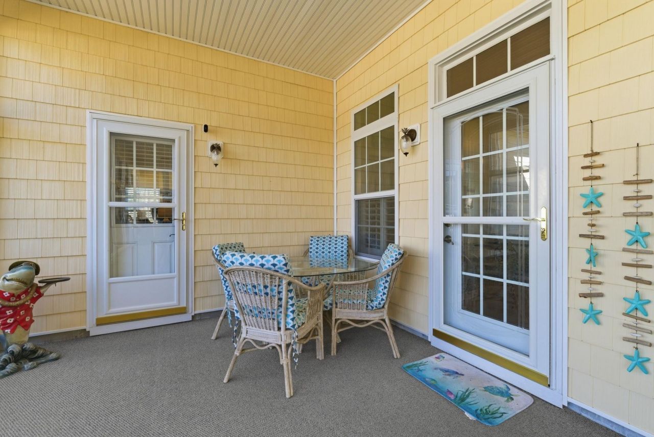 4241 Graystone Blvd. Photo 28