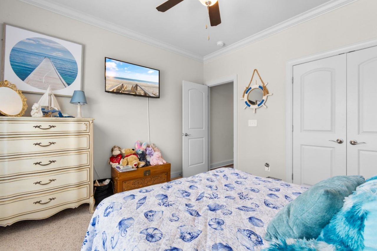 9060 Abingdon Dr.  Photo 18