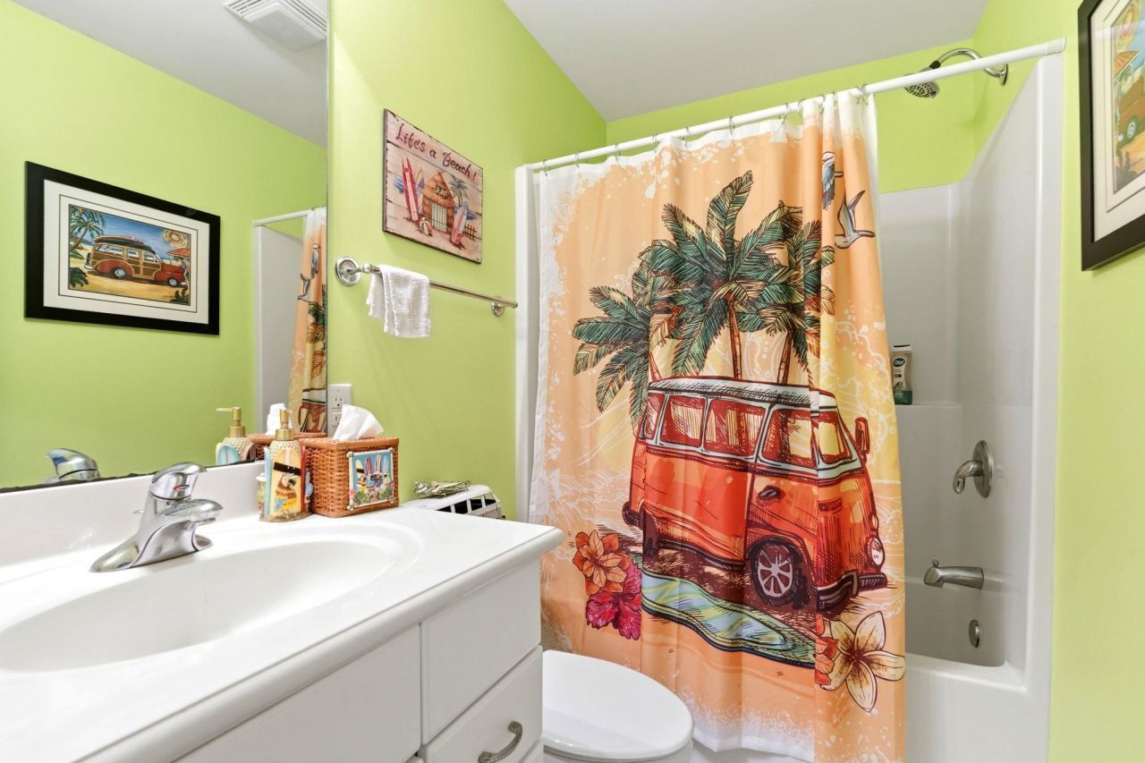 611 South Palmetto Way Photo 10