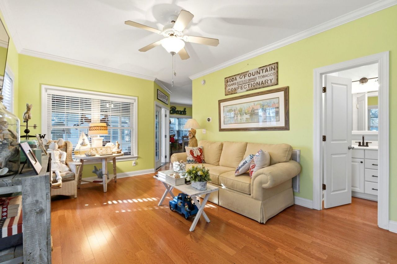 611 South Palmetto Way Photo 19