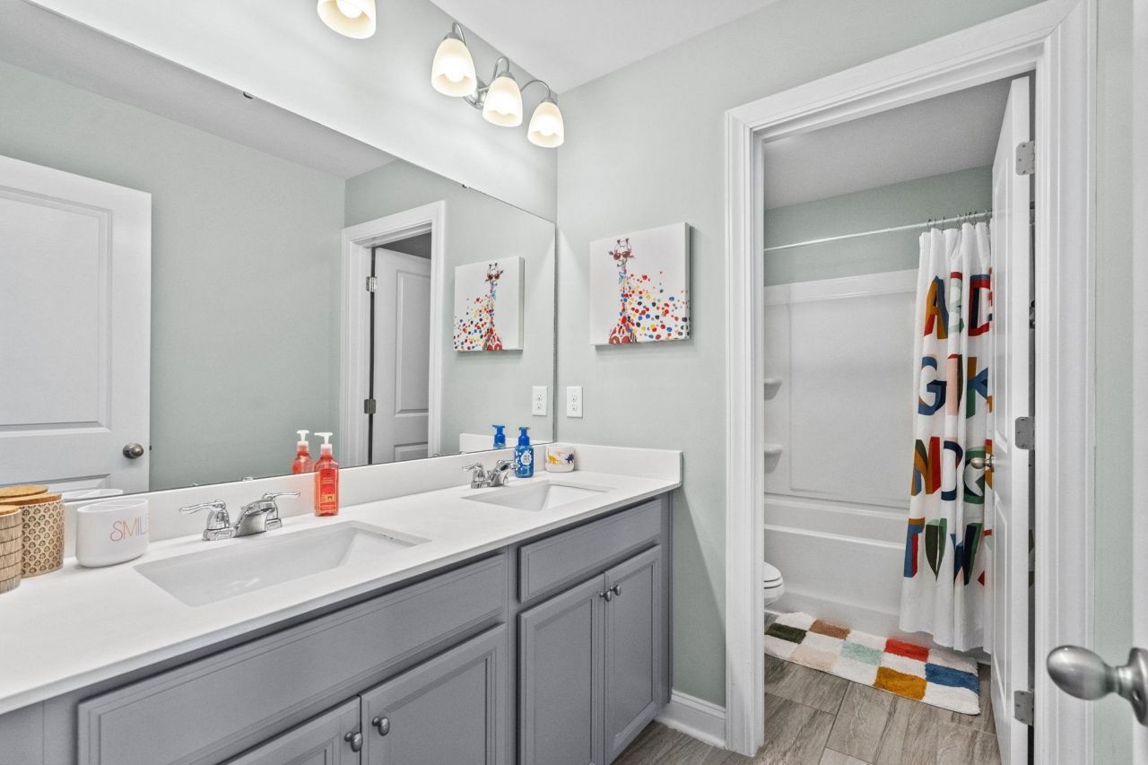 2659 Stellar Loop Photo 49