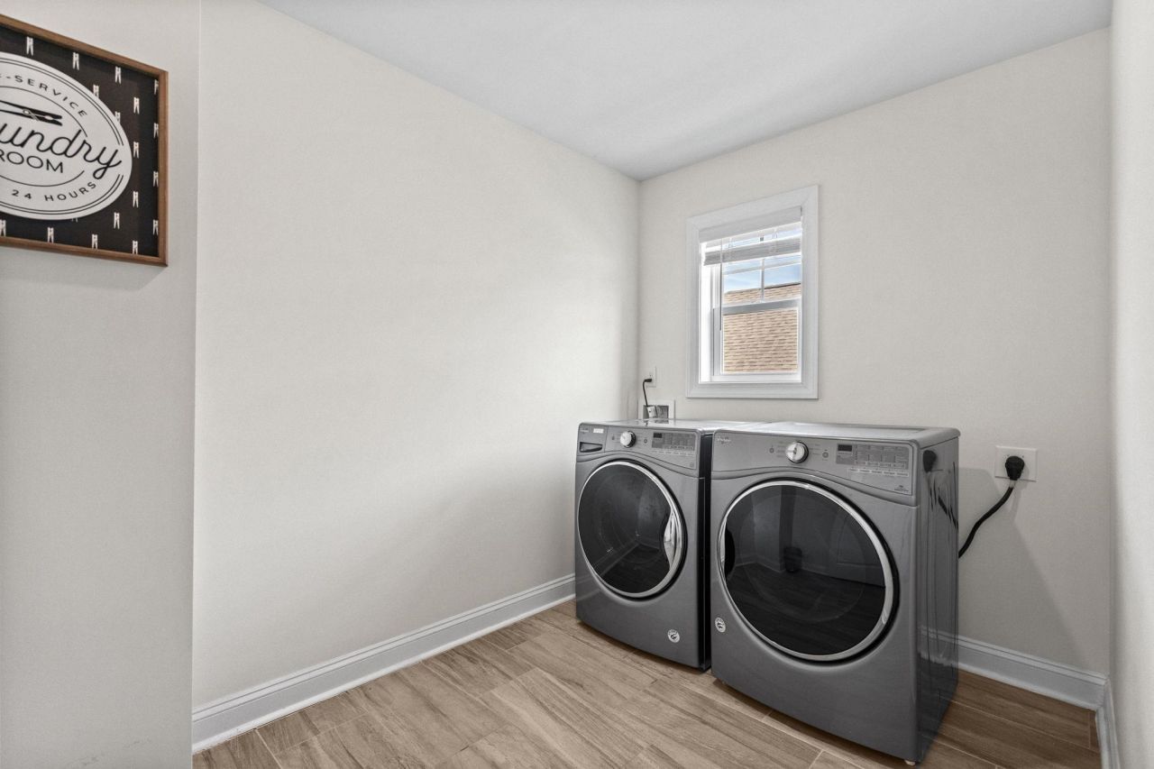 2659 Stellar Loop Photo 51