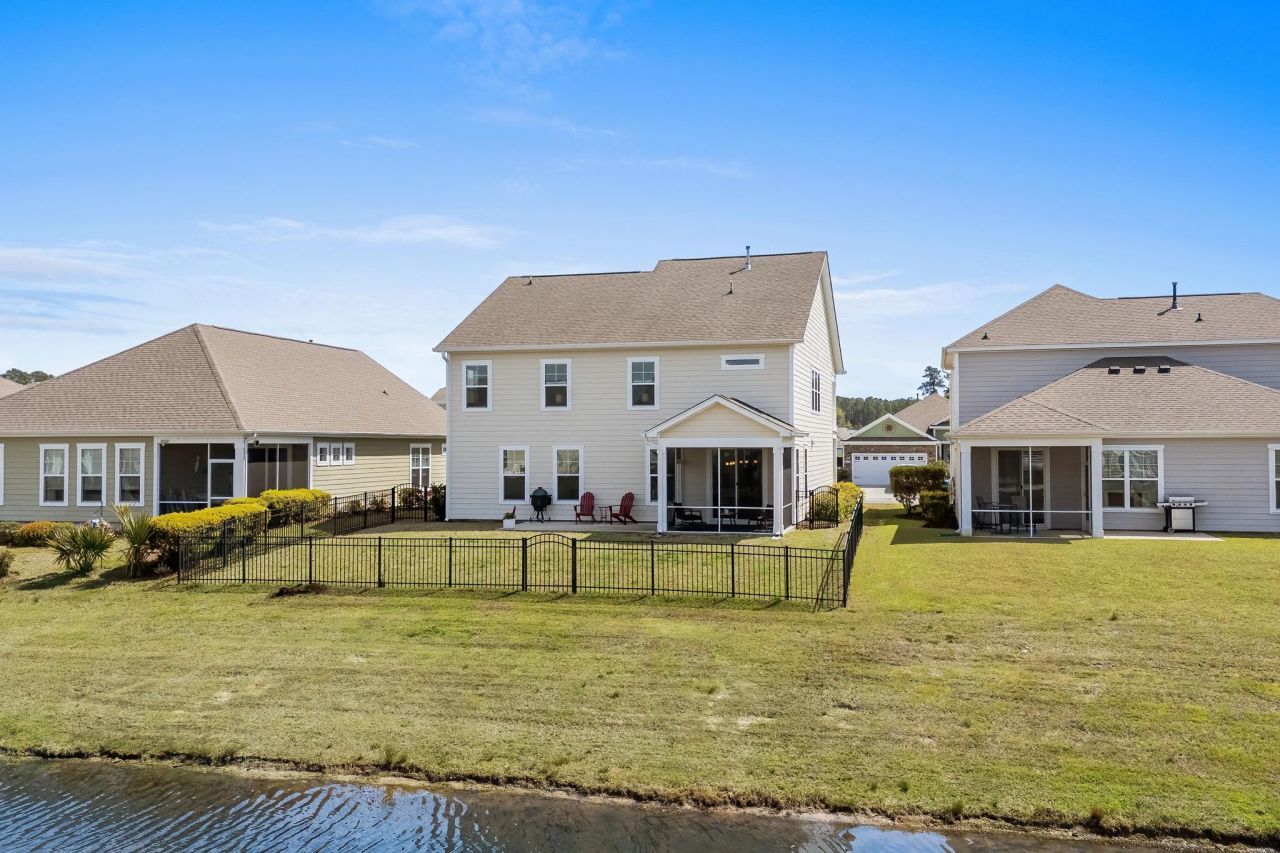 2659 Stellar Loop Photo 52