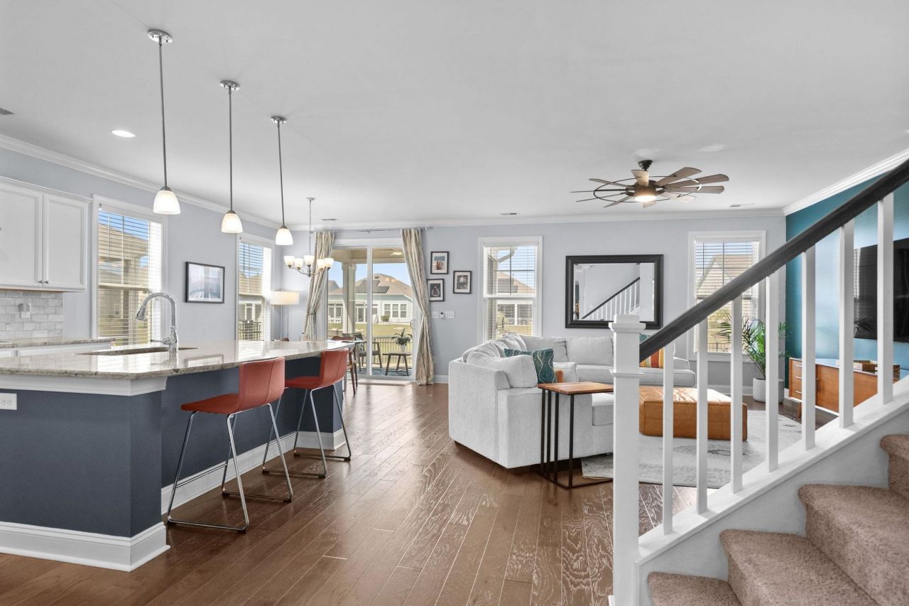 2659 Stellar Loop Photo 7