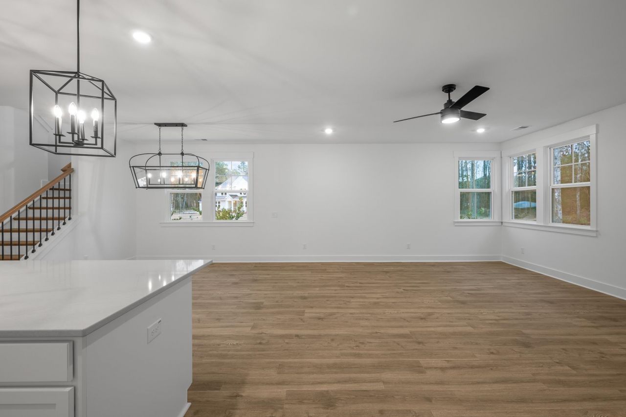 4950 Huckleberry Ln. Photo 10