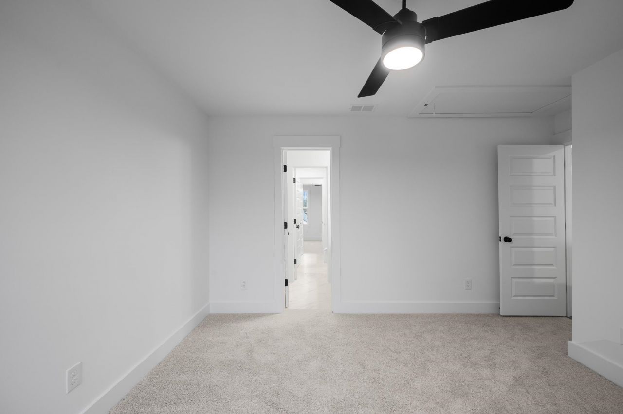 4950 Huckleberry Ln. Photo 28