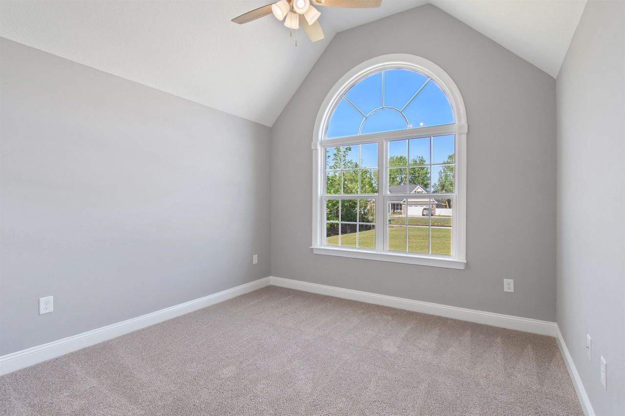 1800 Nichols Hwy.  Photo 5