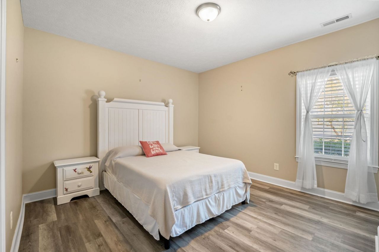 266 Laurel Bay Dr. Photo 21