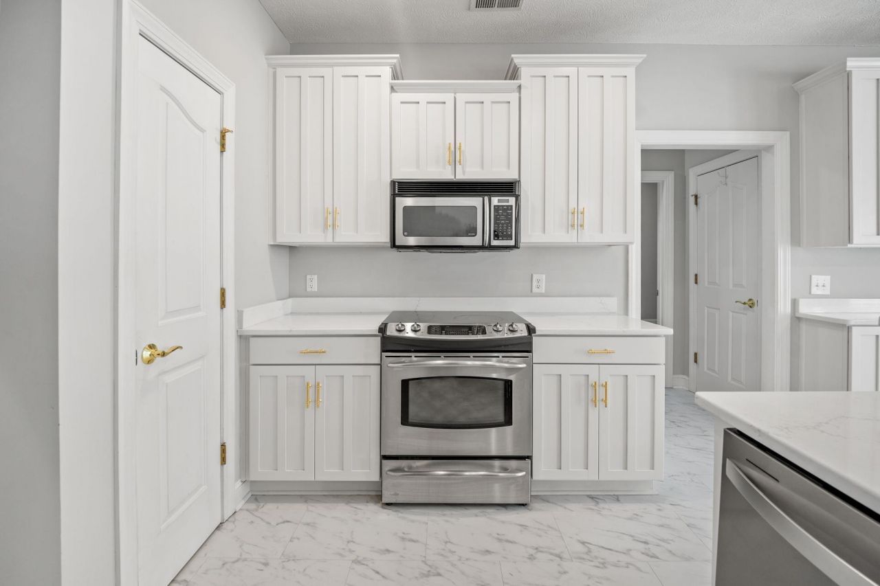 266 Laurel Bay Dr. Photo 9