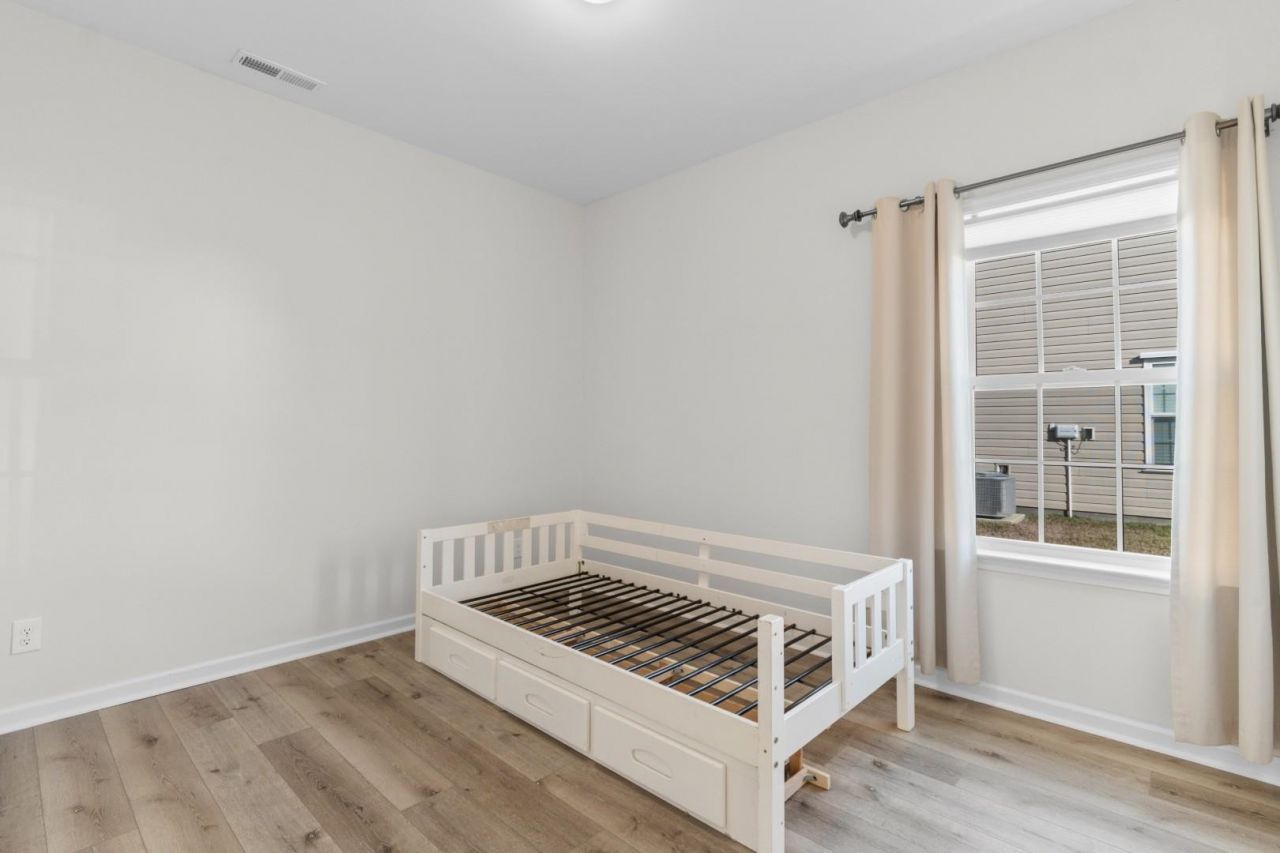 655 Rycola Circle Photo 18