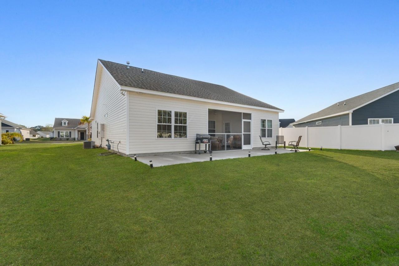 655 Rycola Circle Photo 32