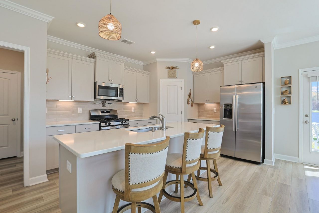 309 Portofino Dr.  Photo 6