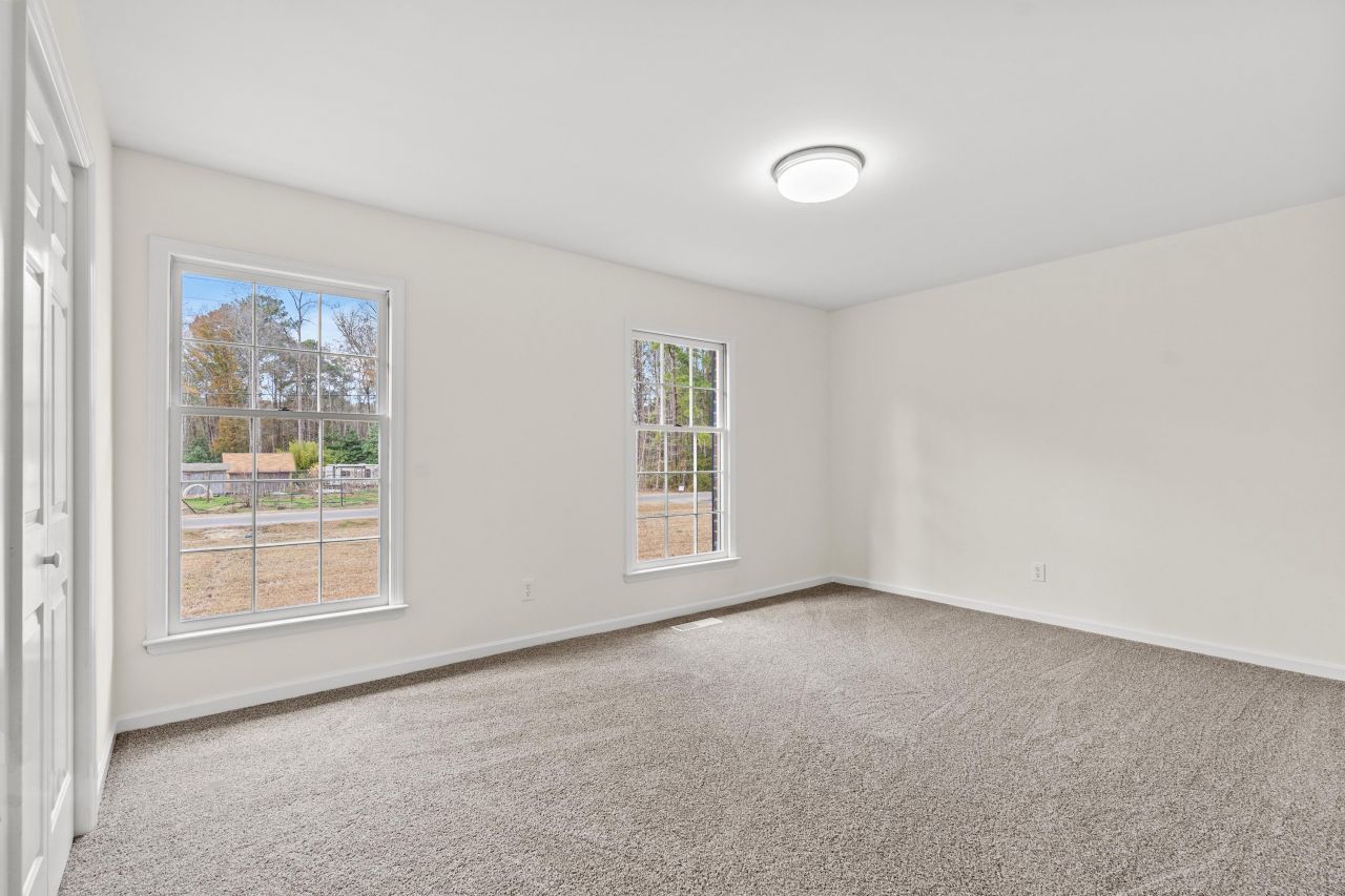 83 Pond St.  Photo 13