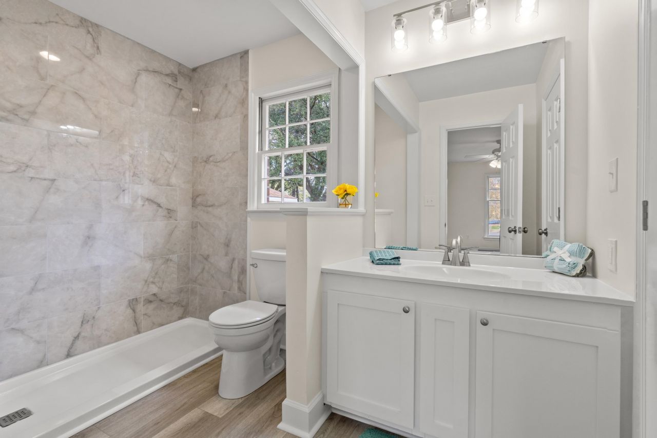 83 Pond St.  Photo 18