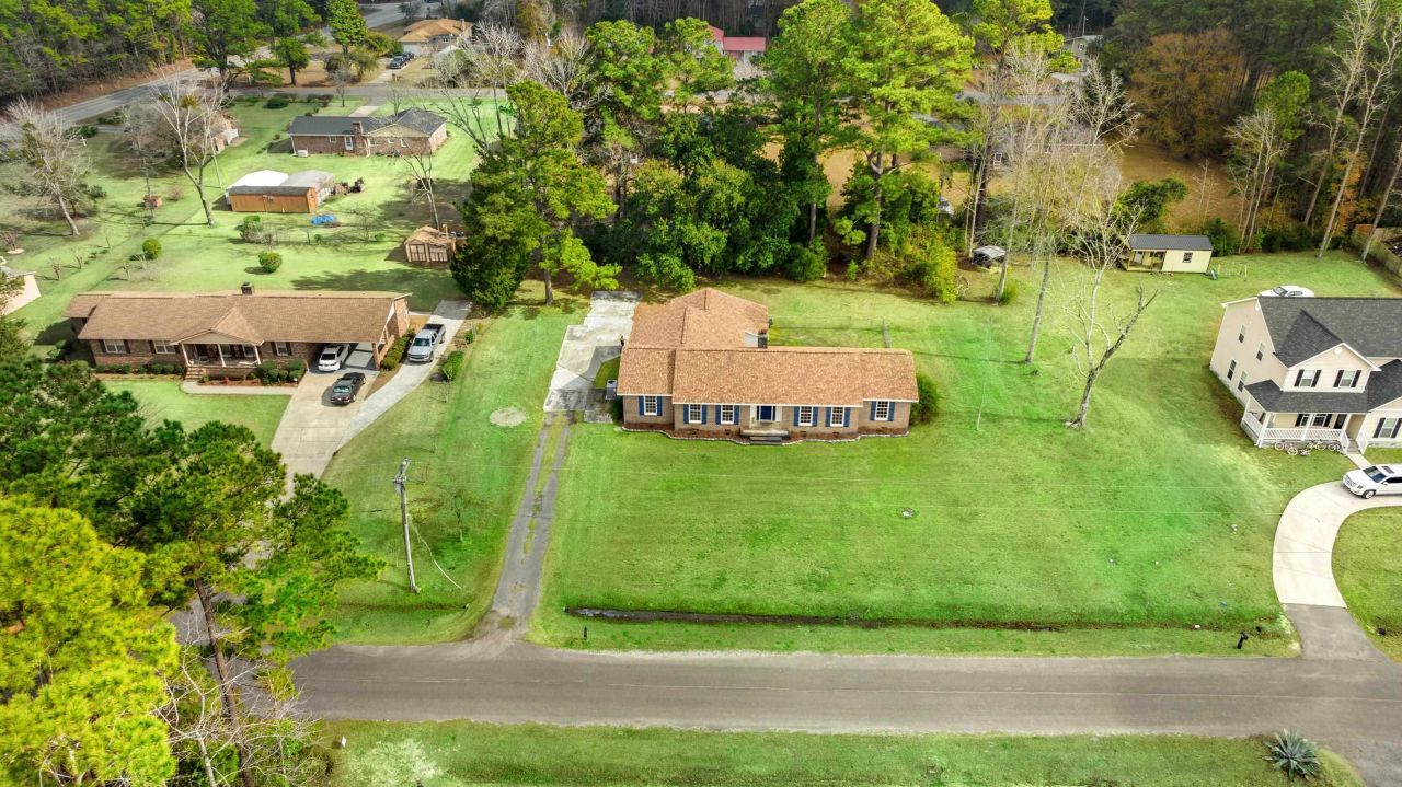 83 Pond St.  Photo 21